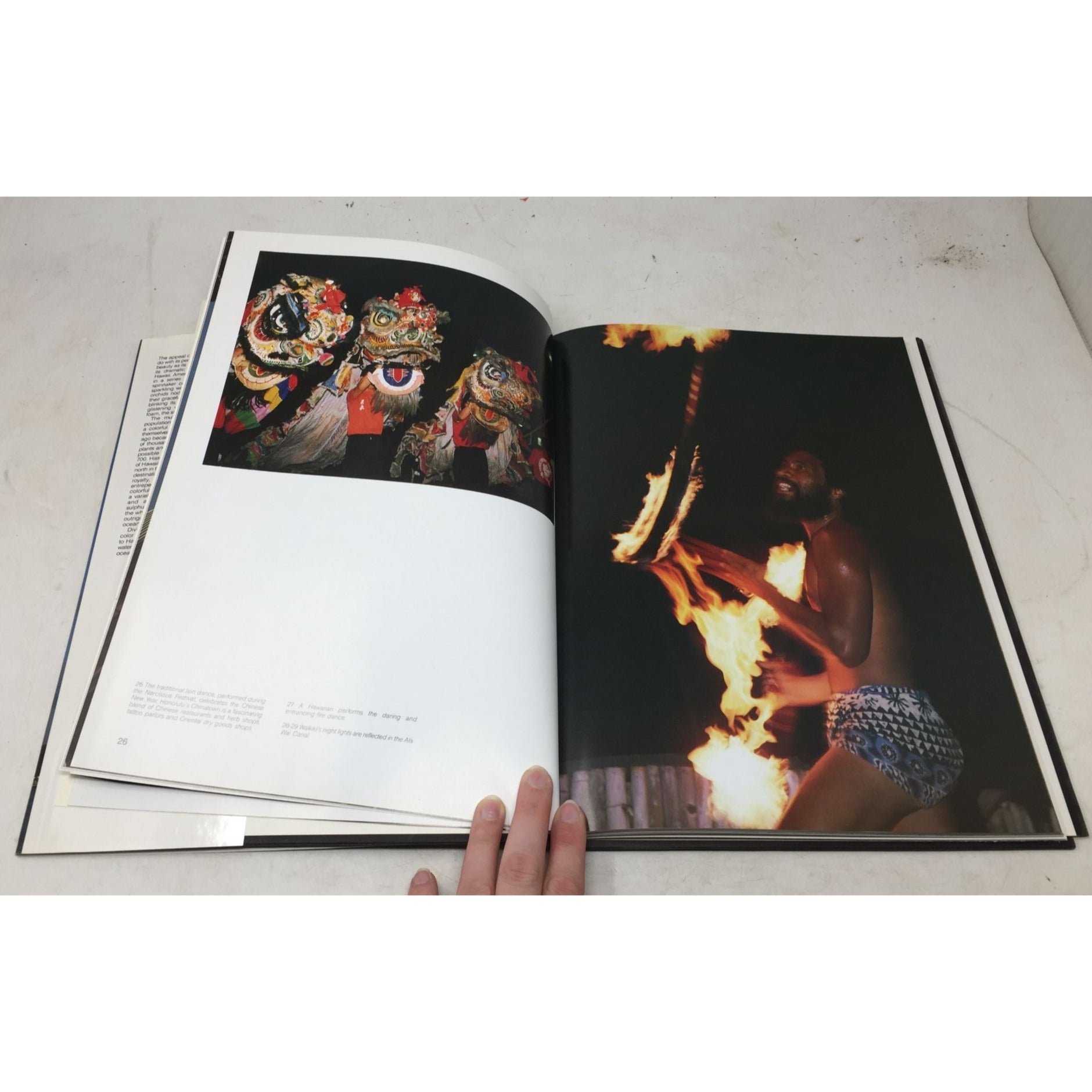 Hardcover Pictorial Book Titled "Hawaii" A+ Stuff  A+ Stuff Books