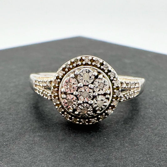 Pretty Round Natural Diamond Ring Size 7