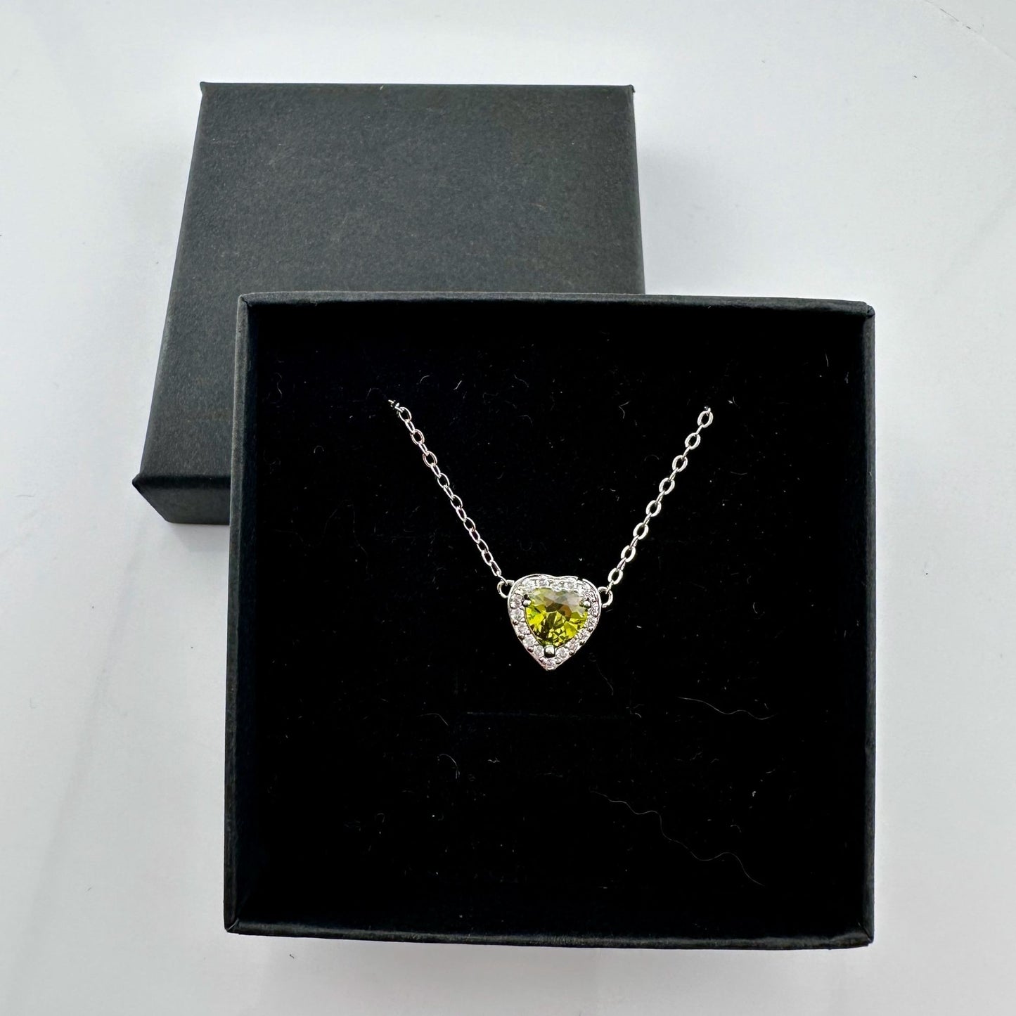 Beautiful Green Peridot Heart Necklace 18" Chain