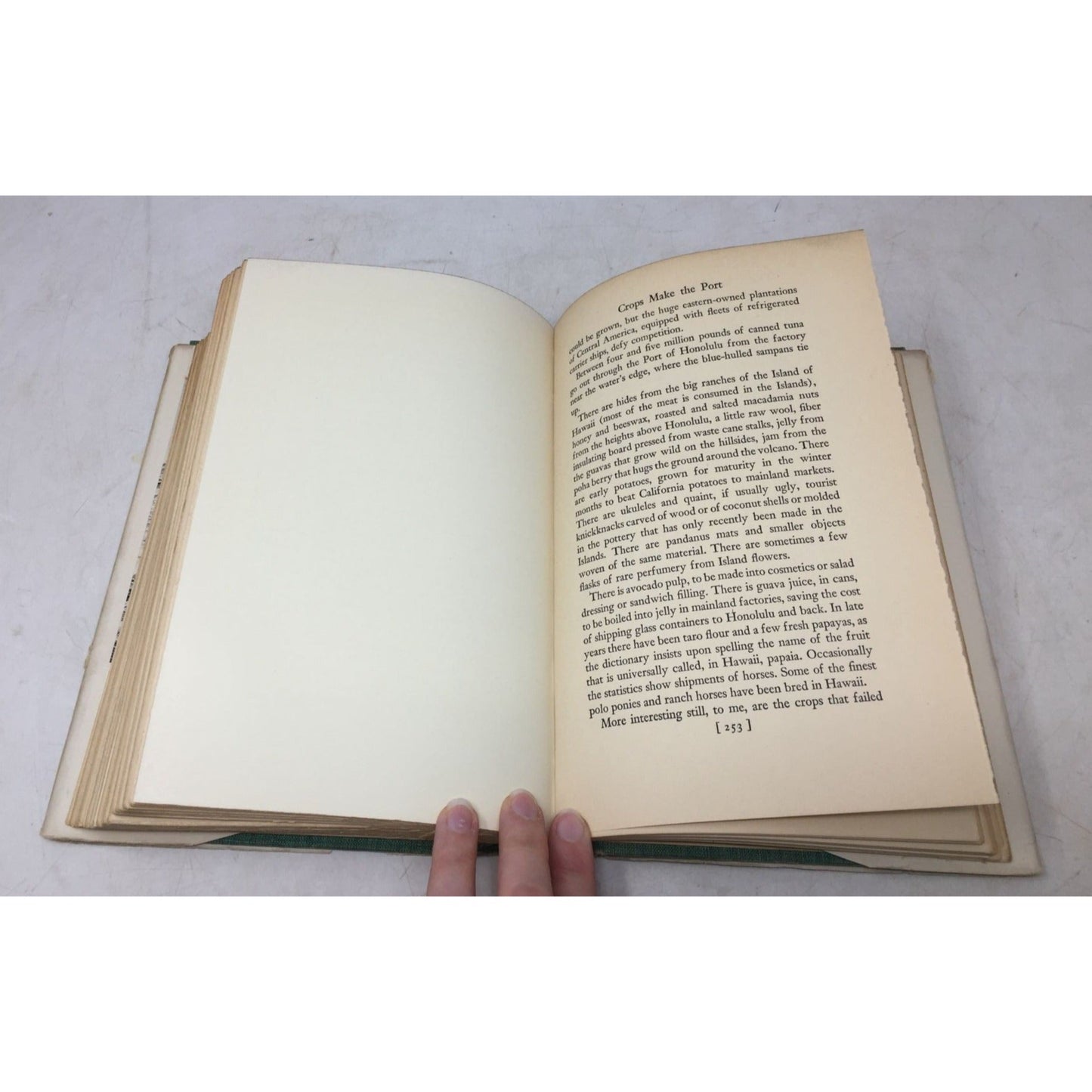 Vintage Pictorial Map of the island of Oahu, Hawaii, from the book Tropic Landfall. unbranded  A+ Stuff Books