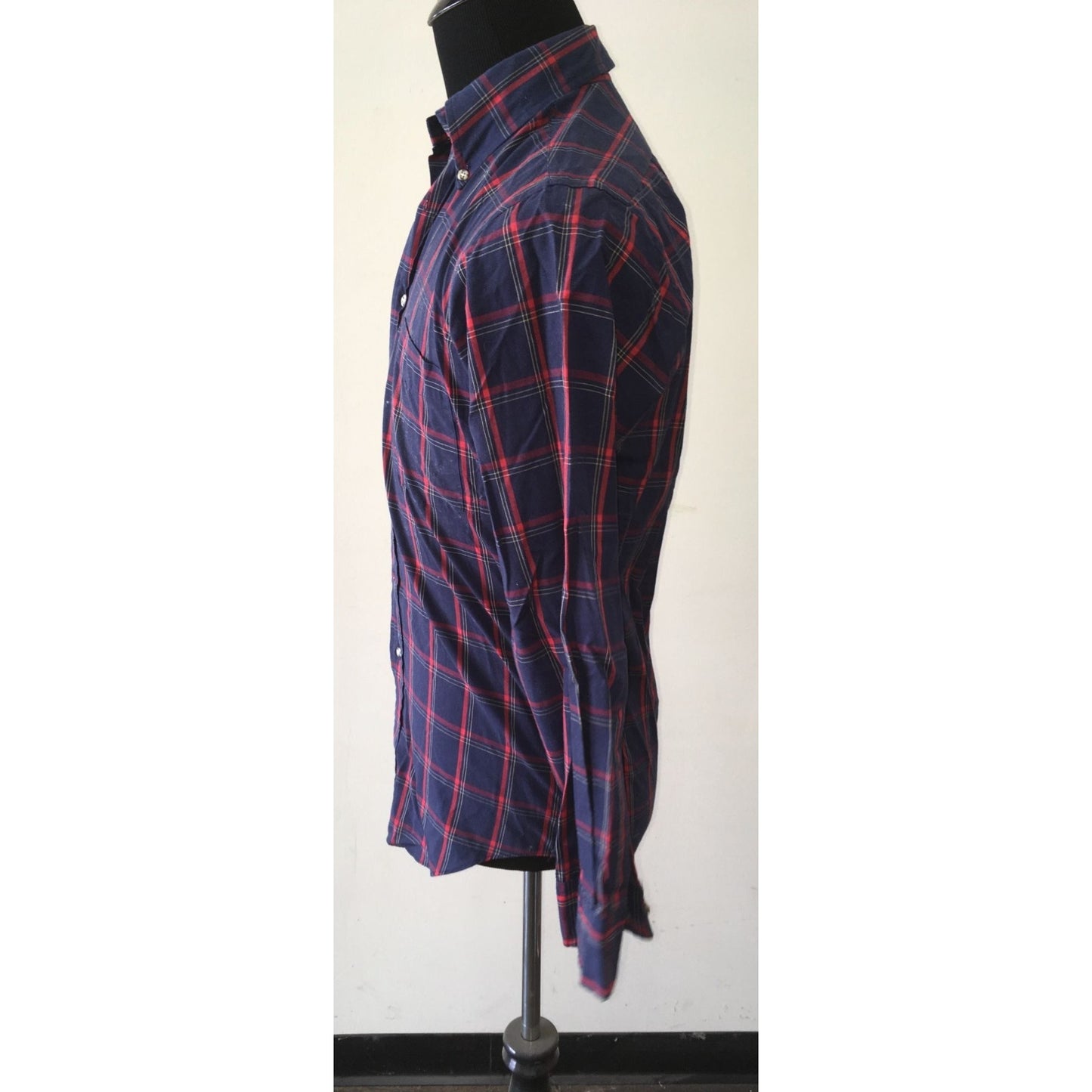 Mens Size Small Chaps Ralph Lauren Button Up Red/Blue Flannel Shirt