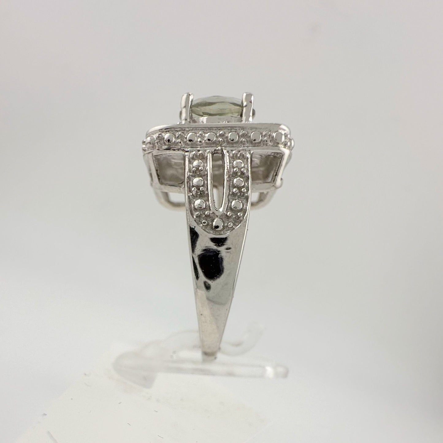 Beautiful Natural Light Green Amethyst Ring with small Diamond - Sterling Silver Size 6