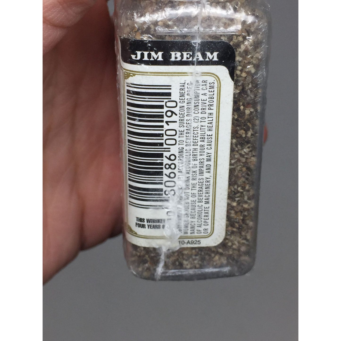 Jim Beam Miniature Liquor Bottle Salt & Pepper Shaker