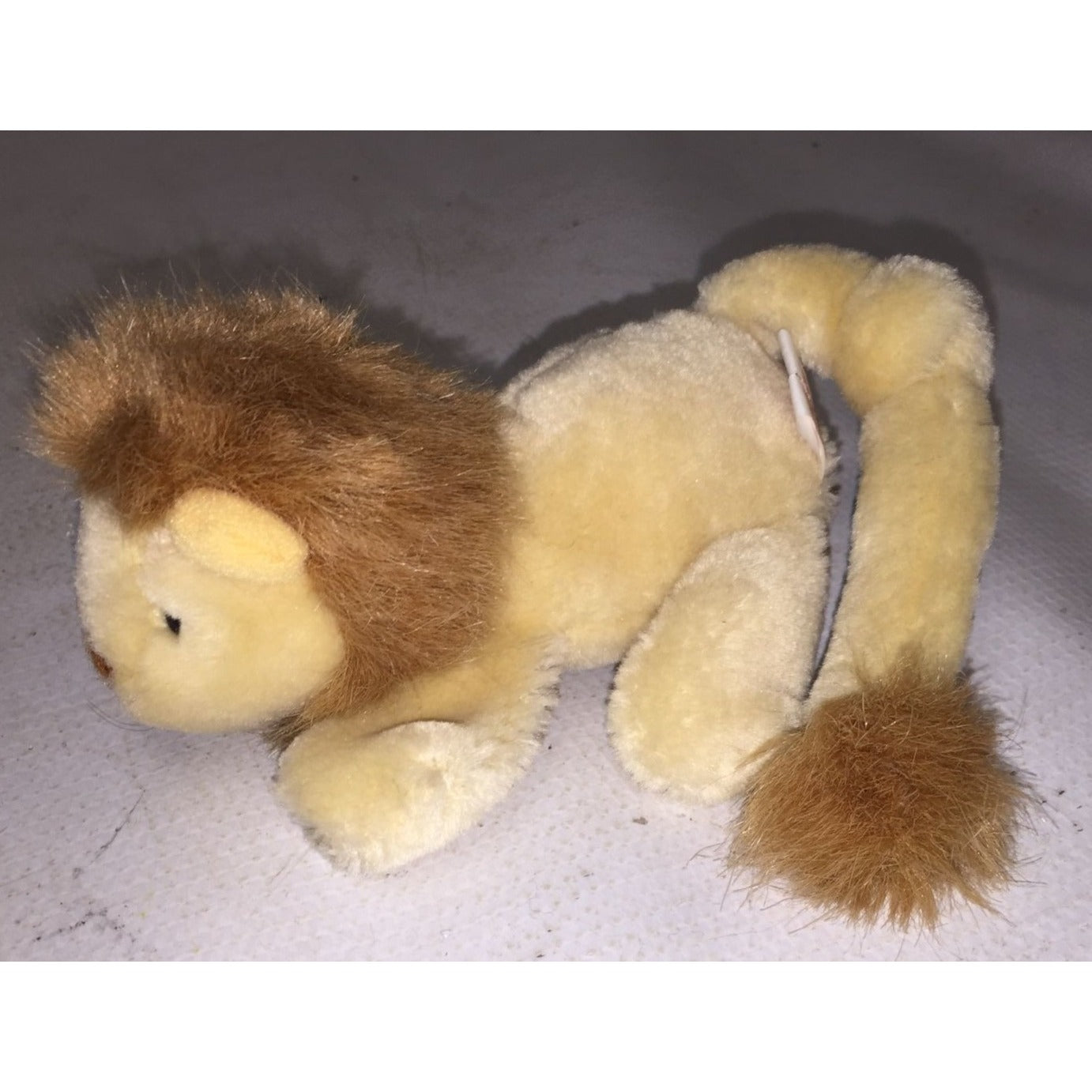 Vintage 1991 DAKIN Stuffed Animal Plush Lion Toy