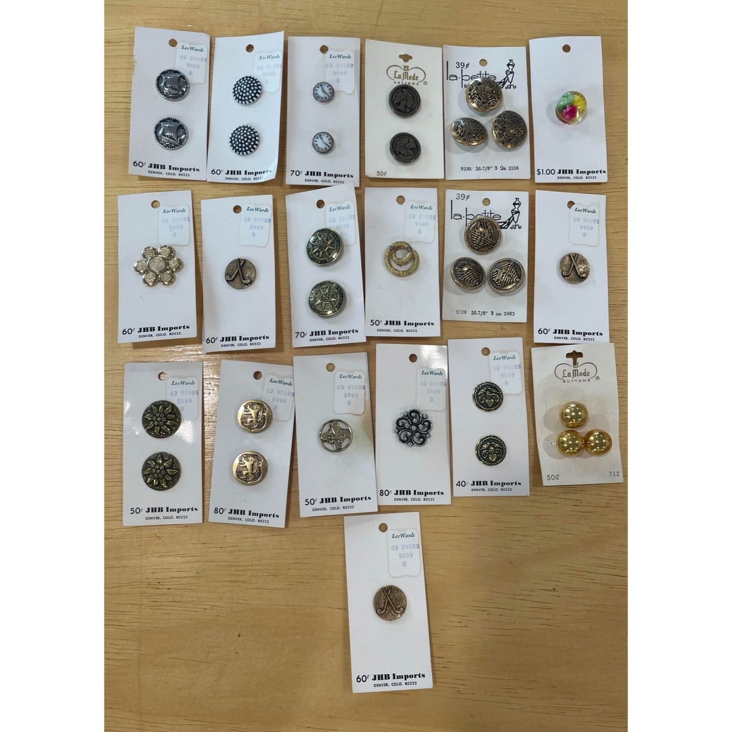 Vintage Miscellaneous Buttons for Jewelry/Clothing (19 New in Packaging)