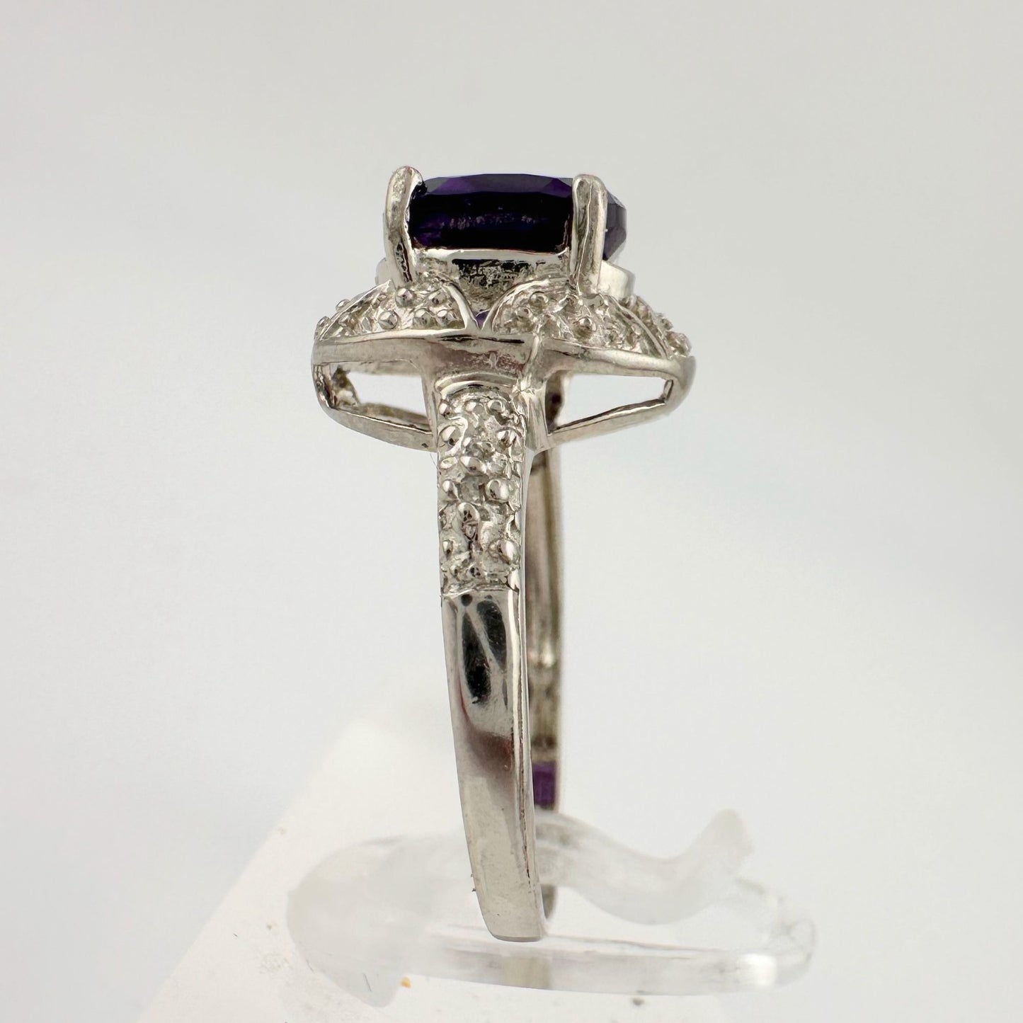 Beautiful Dark Purple Amethyst and Diamond Accent Ring - Sterling Silver Size 7.25