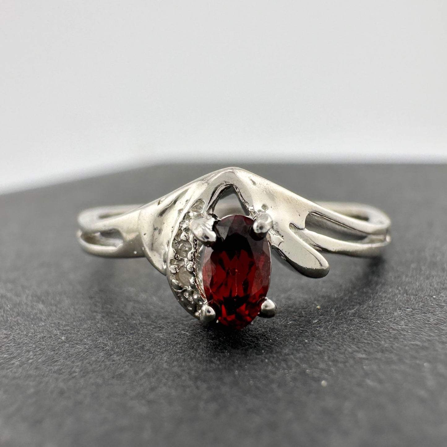 Beautiful Natural Garnet Ring Size 7.25 in .925 Sterling Silver