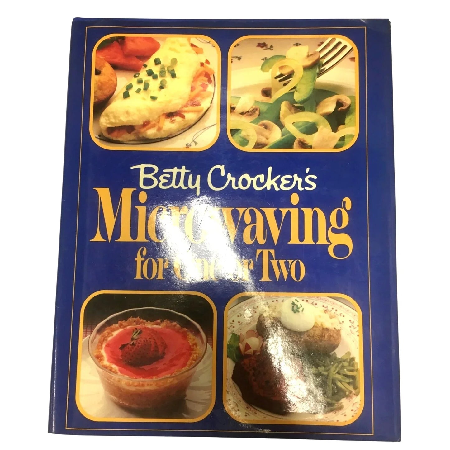 Vintage 1985 Betty Crocker‘s Microwaving For One or Two Book - A+ Stuff