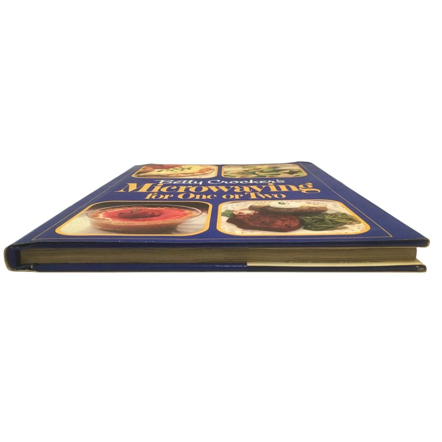 Vintage 1985 Betty Crocker‘s Microwaving For One or Two Book - A+ Stuff