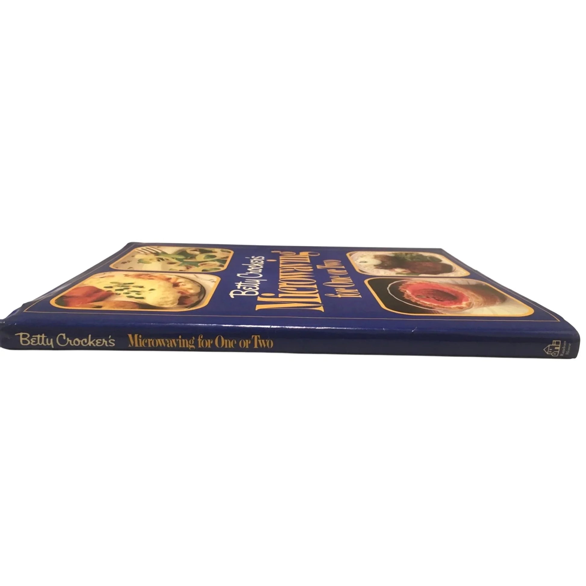 Vintage 1985 Betty Crocker‘s Microwaving For One or Two Book - A+ Stuff