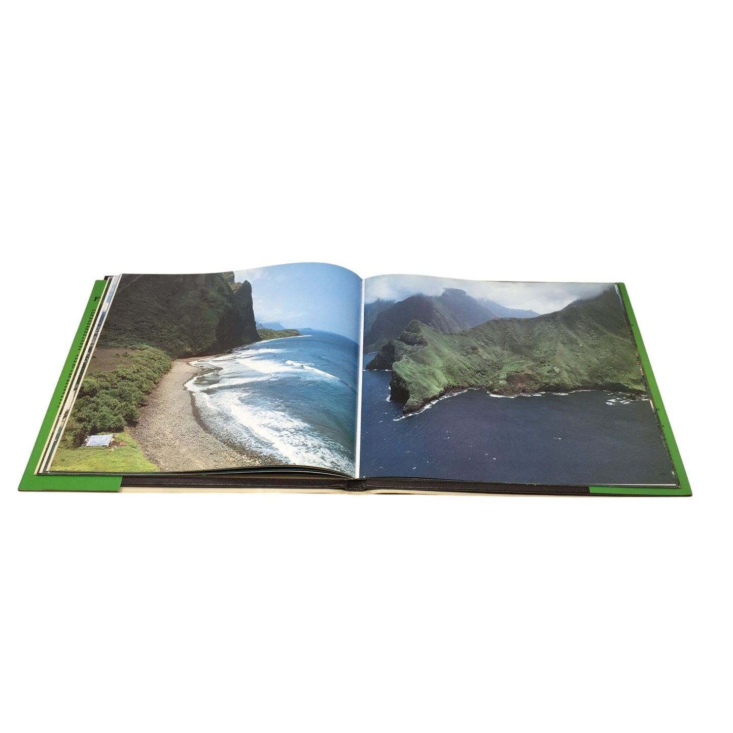 ''HAWAII FROM THE AIR'' HARDCOVER BOOK