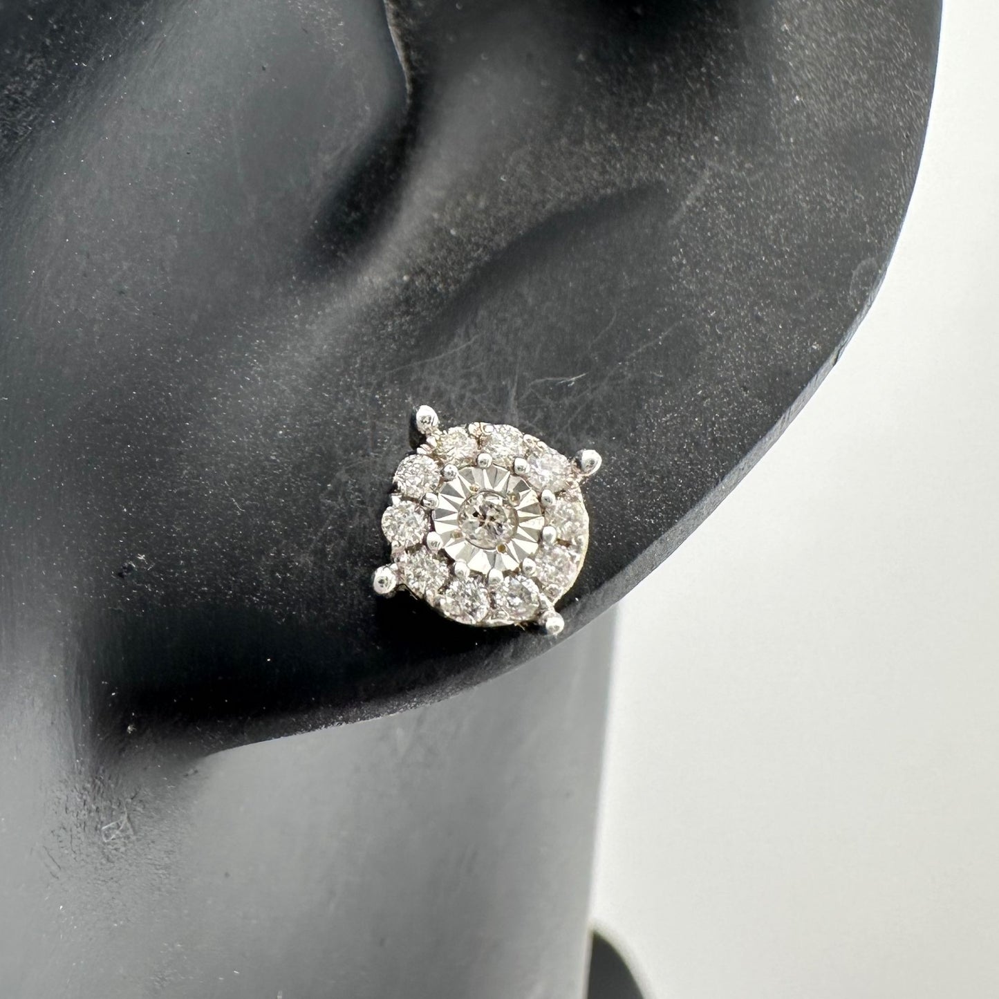 1/4 Carat Diamond Stud Earrings