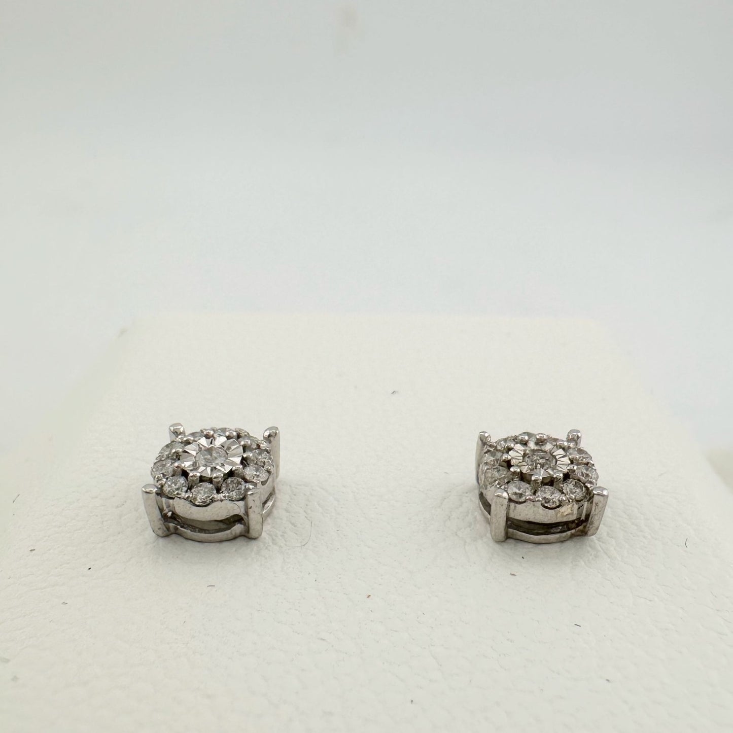 1/4 Carat Diamond Stud Earrings