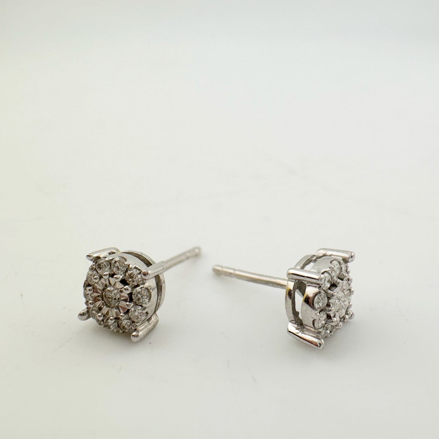 1/4 Carat Diamond Stud Earrings