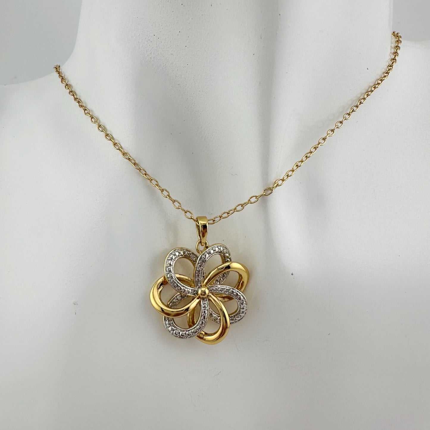 Pretty Two Tone Flower Pendant 22kt Gold Overlay