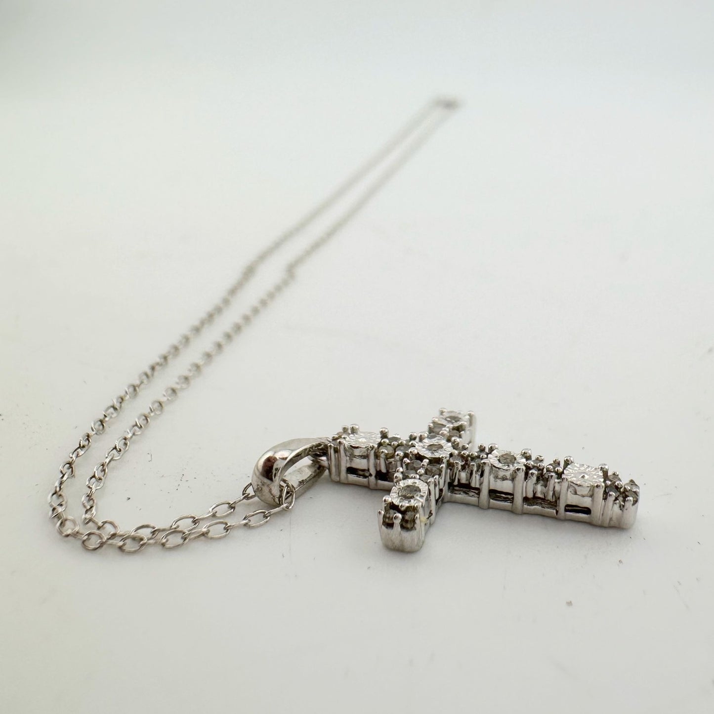 Beautiful Diamond Cross Necklace