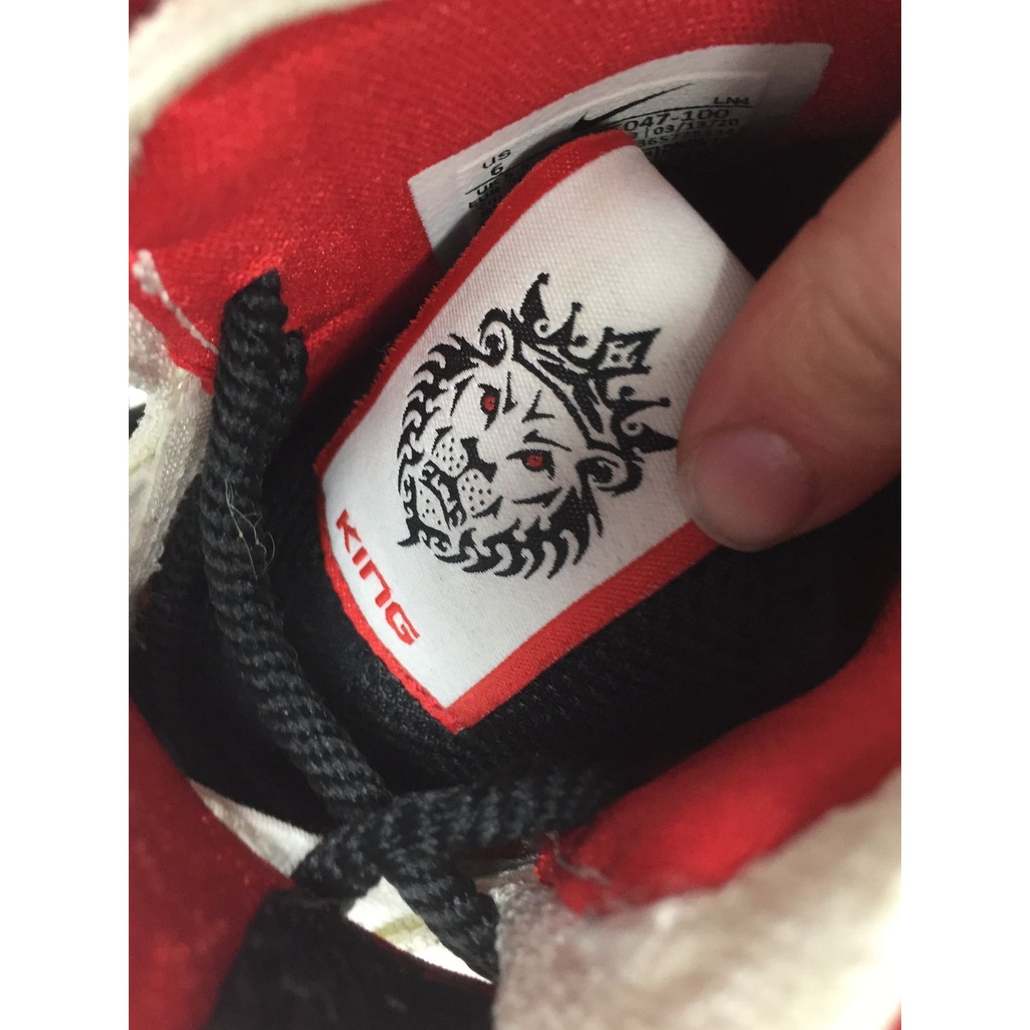 Nike Lebron XVII 17 Grafiti Freestyle White/Red/Black Sneakers- US Size 6