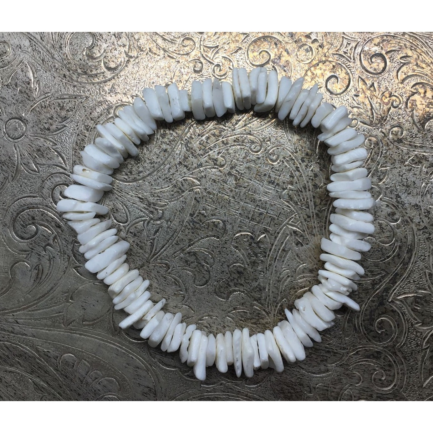 White Chunky Puka Shell Bohemian Style Bracelet