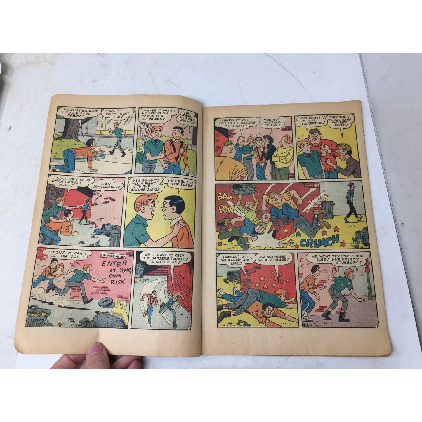 Archie Series ''Jughead'' Vintage Comic Book - No. 137