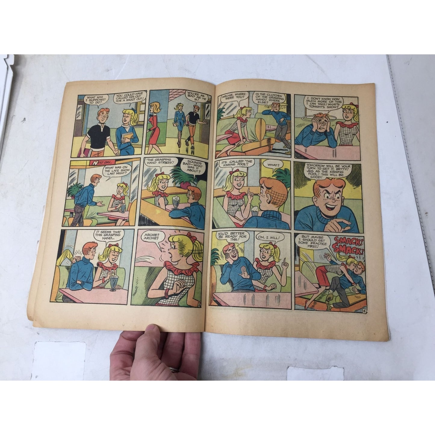 Archie Series ''Jughead'' Vintage Comic Book - No. 137