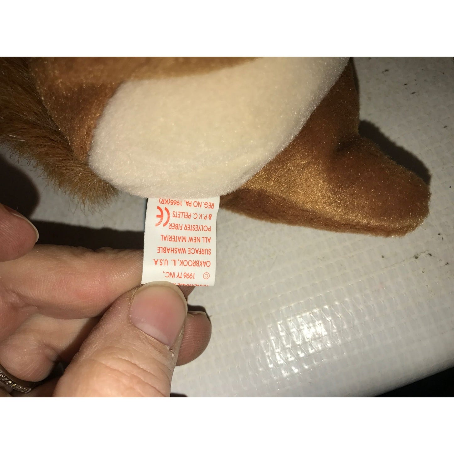 1996 Nuts the Squirrel Beanie Baby TY Beanie Baby  A+ Stuff Plush Toys / Stuffed Animals