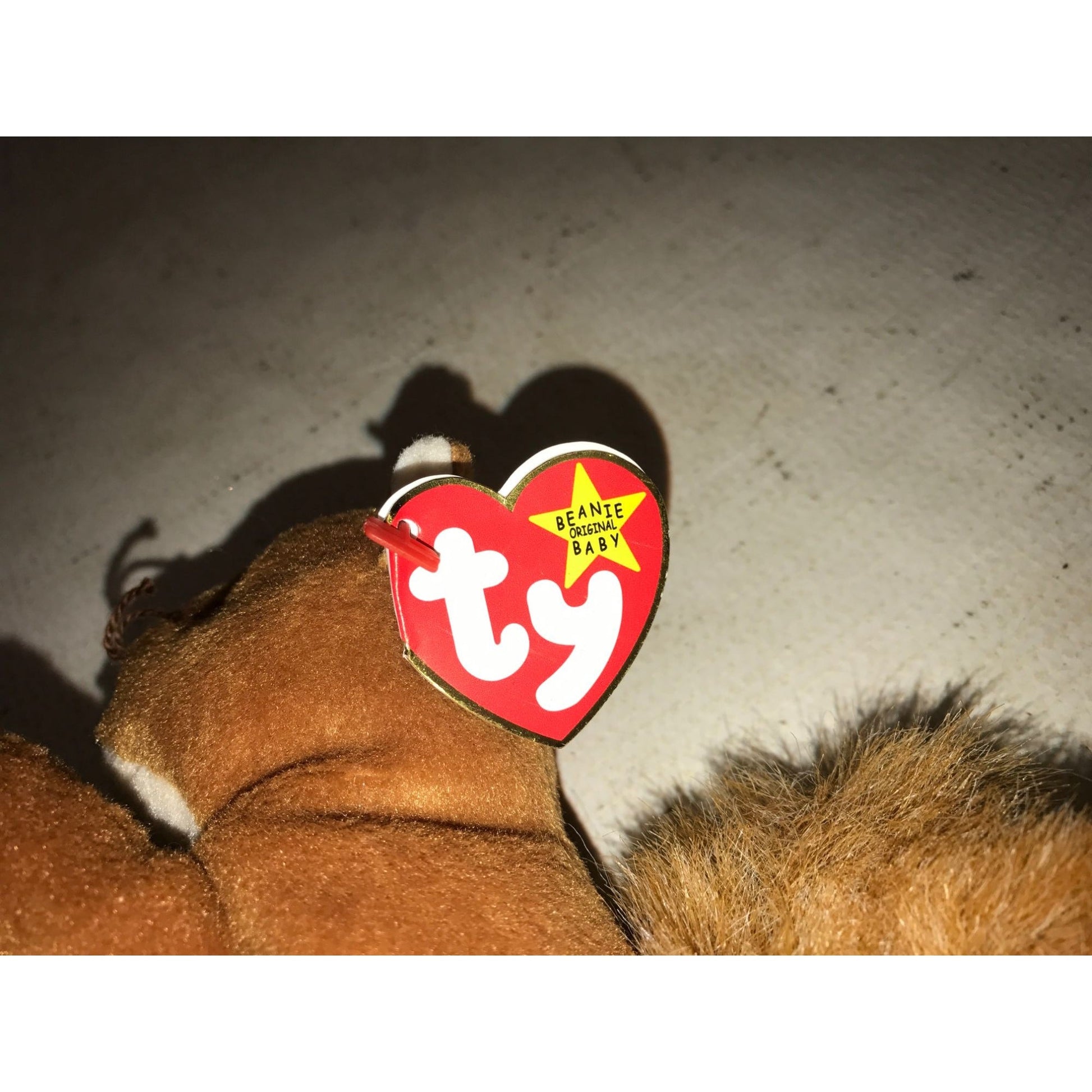 1996 Nuts the Squirrel Beanie Baby TY Beanie Baby  A+ Stuff Plush Toys / Stuffed Animals