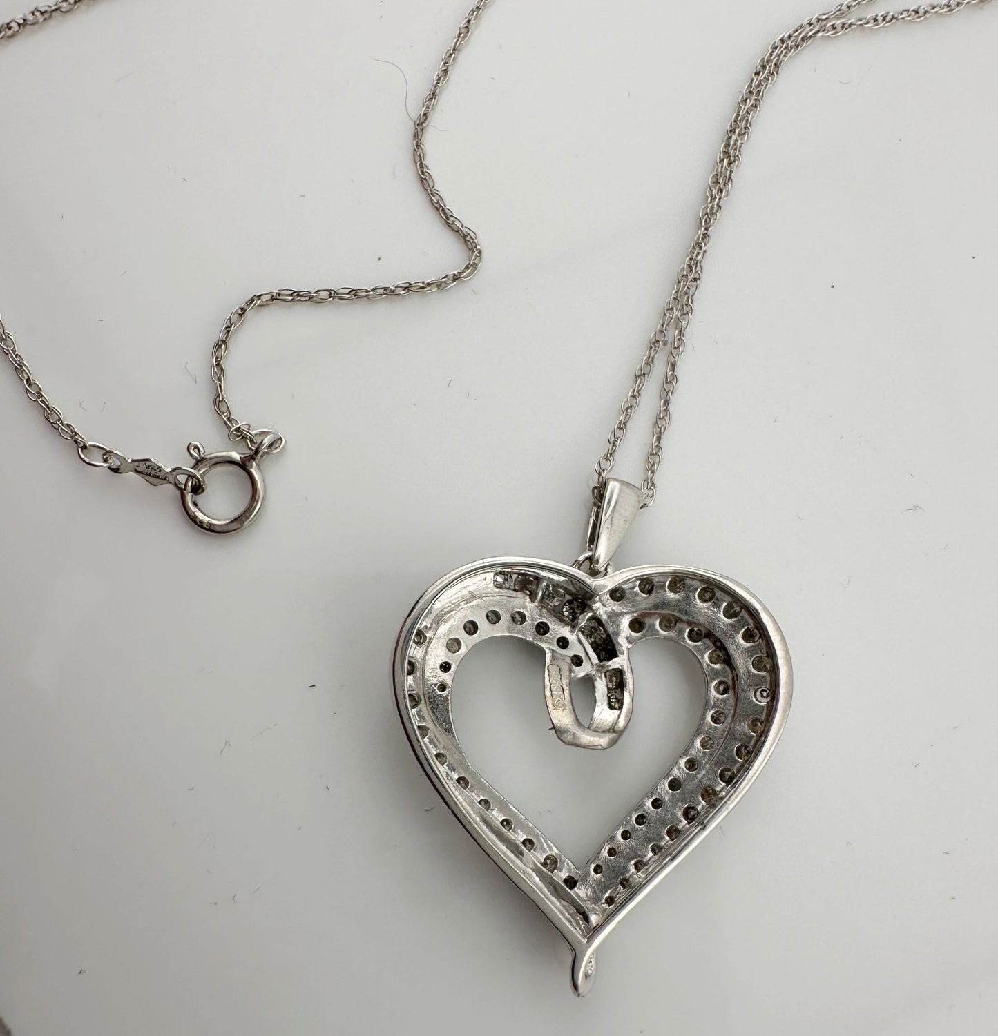 Stunning 1 Ct Natural Diamond Heart Shaped Pendant Necklace