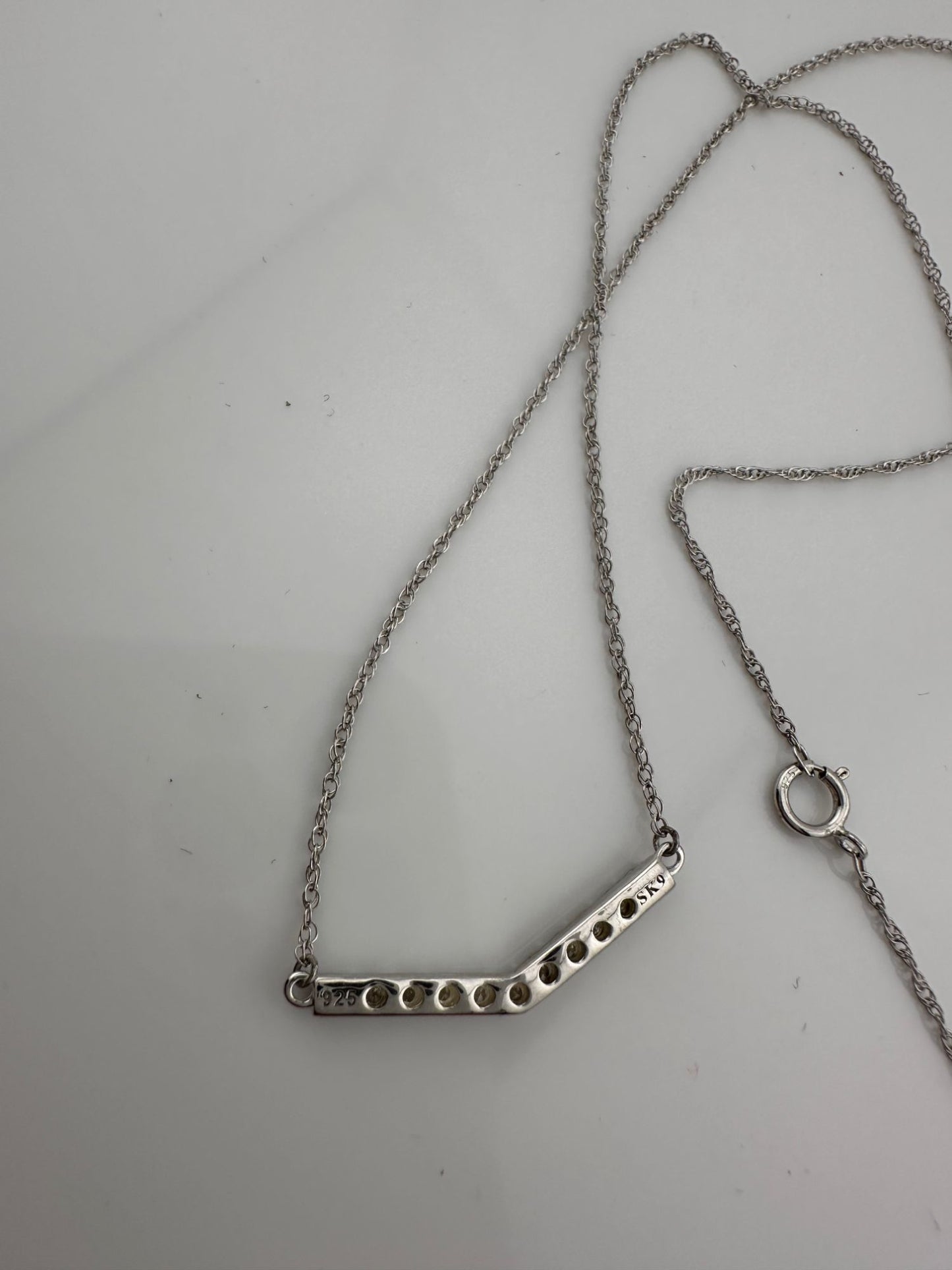 Chevron Illusion Set Diamond Bar Necklace