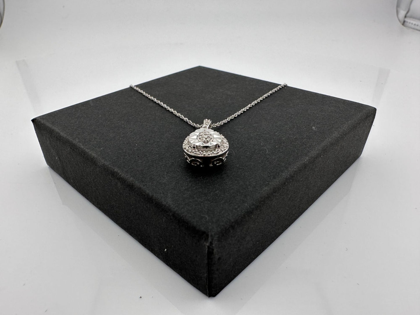 Pear Cut Natural Diamond Pendant Necklace