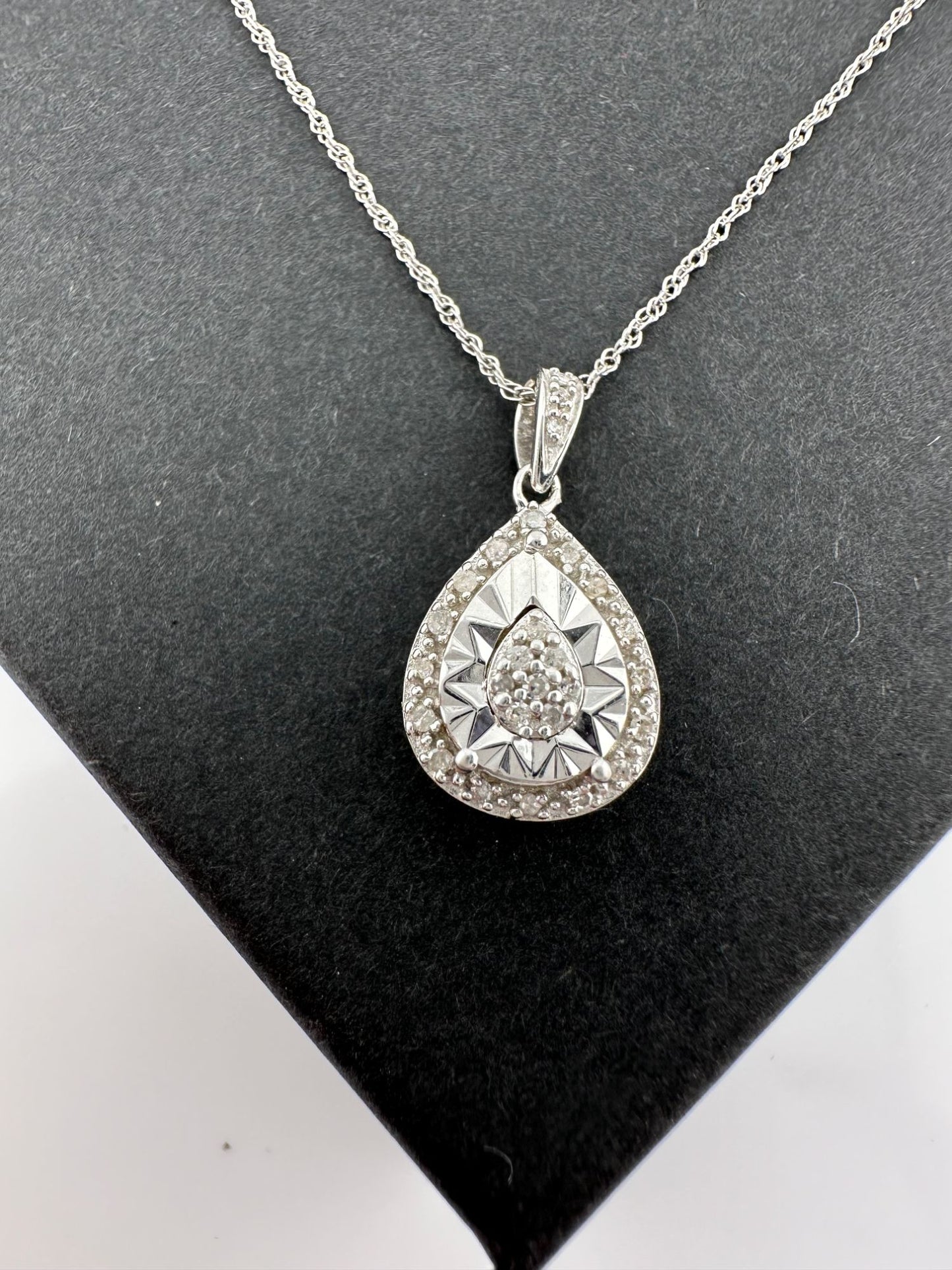 Pear Cut Natural Diamond Pendant Necklace