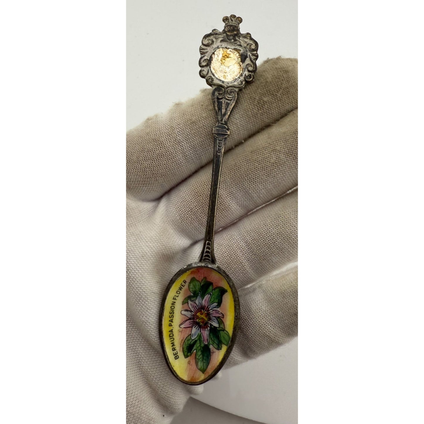 Vintage Collectible Bermuda Passion Flower Spoon