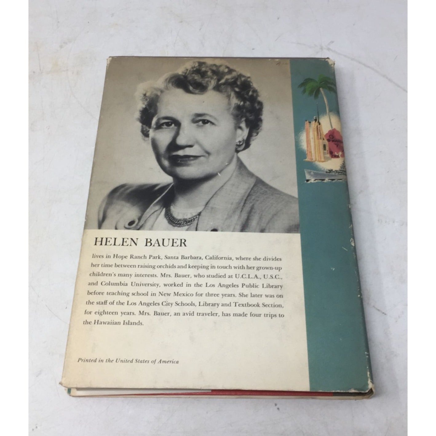 Vintage Hardcover Book Titled Hawaii, the Aloha State unbranded  A+ Stuff Vintage Books