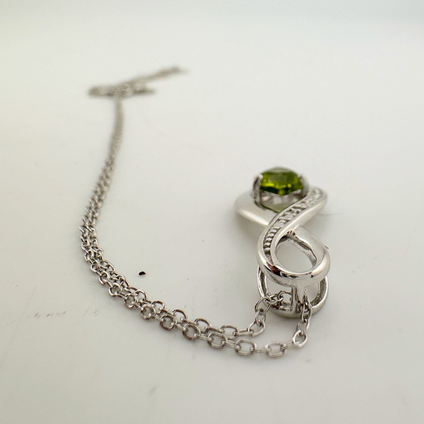 Beautiful Heart Peridot Infinity Necklace with Diamond Accent