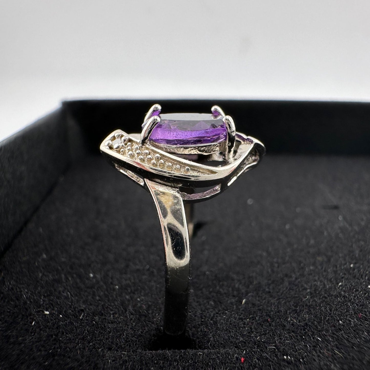 1.11 Carat Amethyst Ring with Diamond Accent - Sterling Silver - Size 7.5