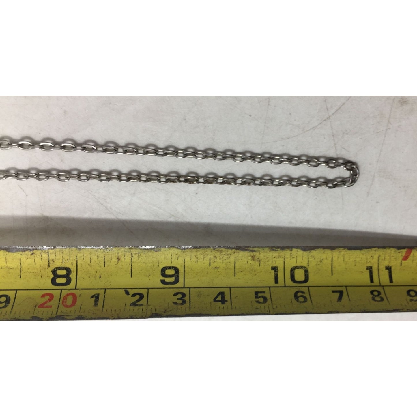 Unisex Silver Tone Chain Necklace with Clasp