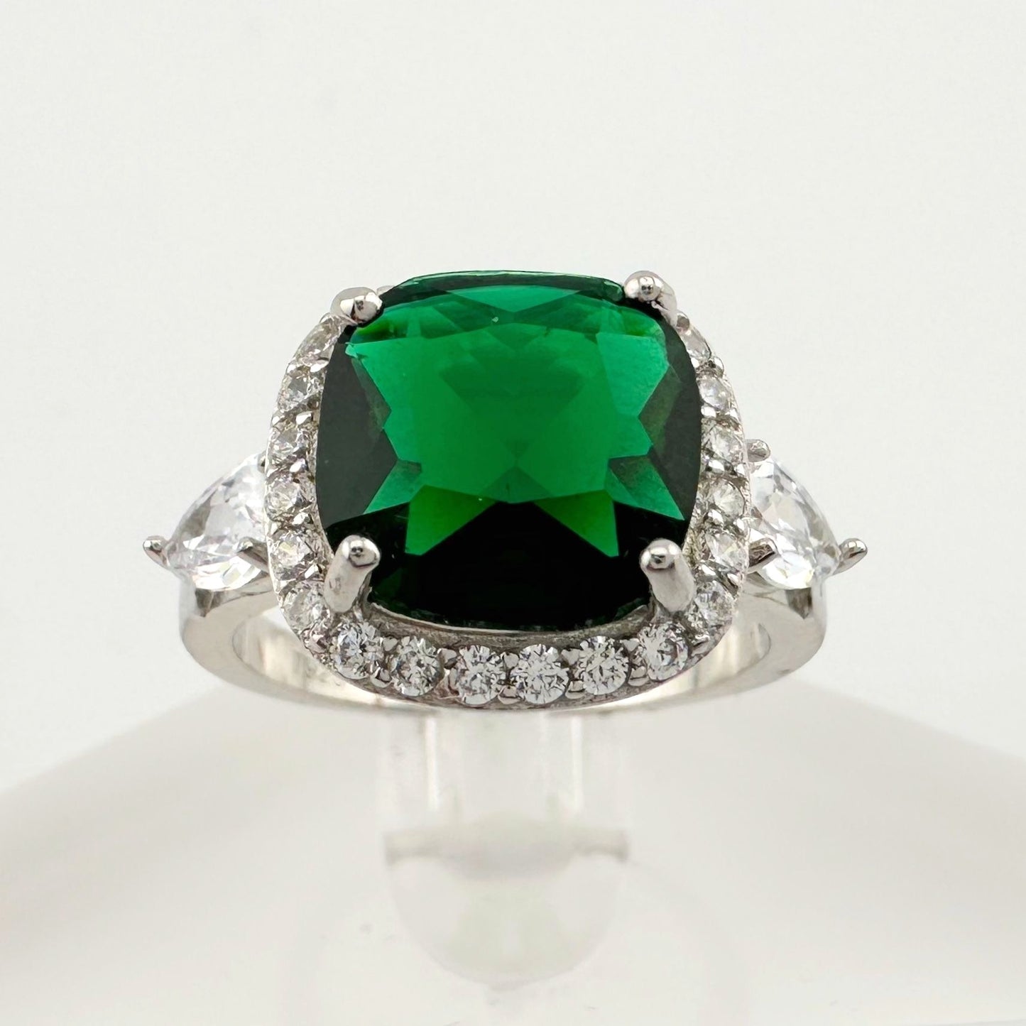 3.66ct Lab Created Emerald and White Gemstone Ring Size 7