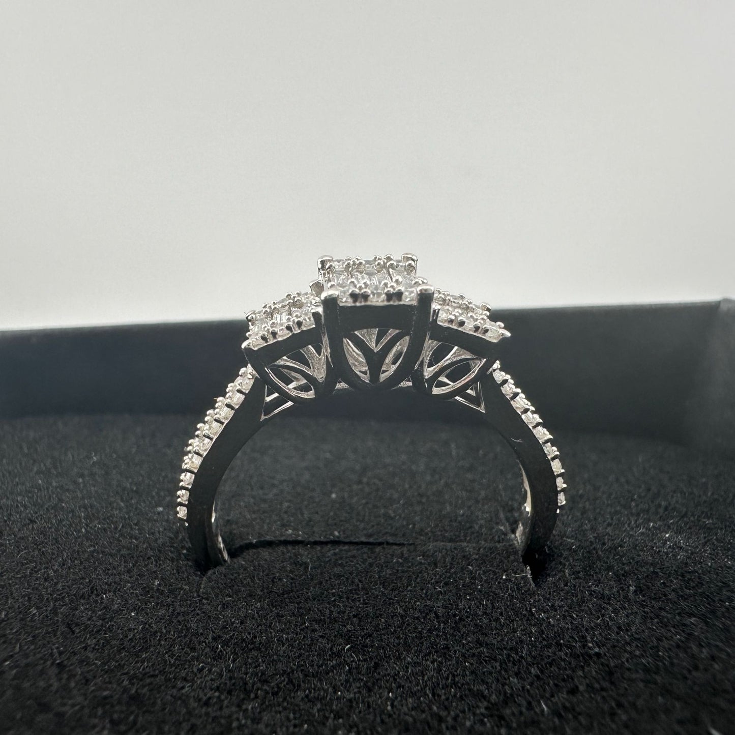 Stunning 1/2 Carat VS Lab Diamond Ring with Digital Appraisal Size 10