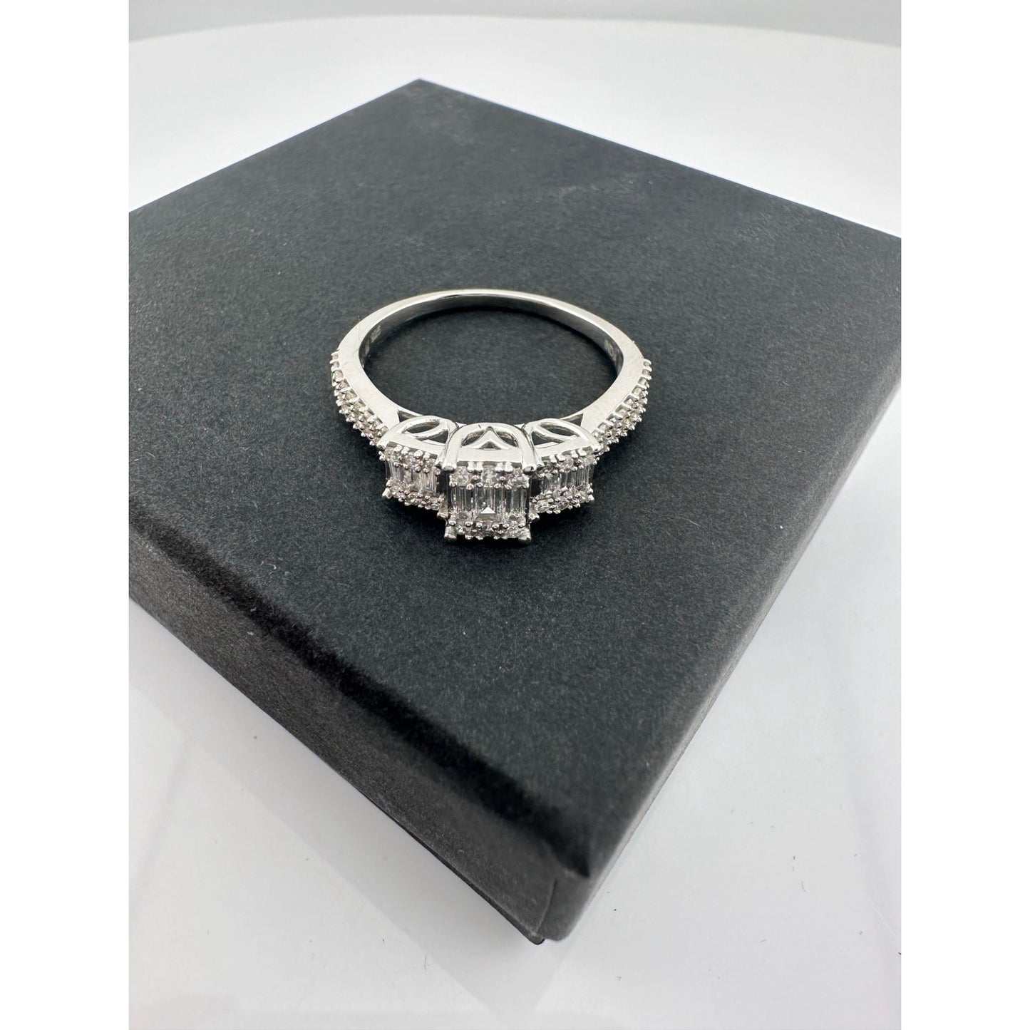 Stunning 1/2 Carat VS Lab Diamond Ring with Digital Appraisal Size 10