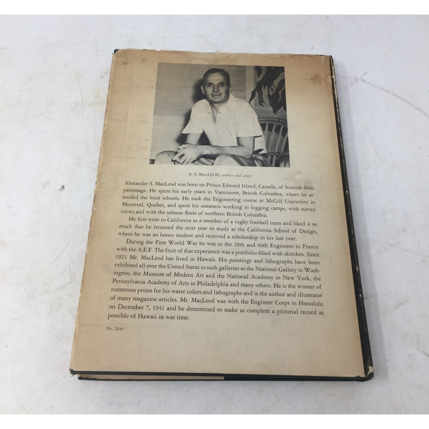 Vintage Hardcover Book titled The Spirit of Hawaii: Before and After Pearl Harbor unbranded  A+ Stuff Vintage Books