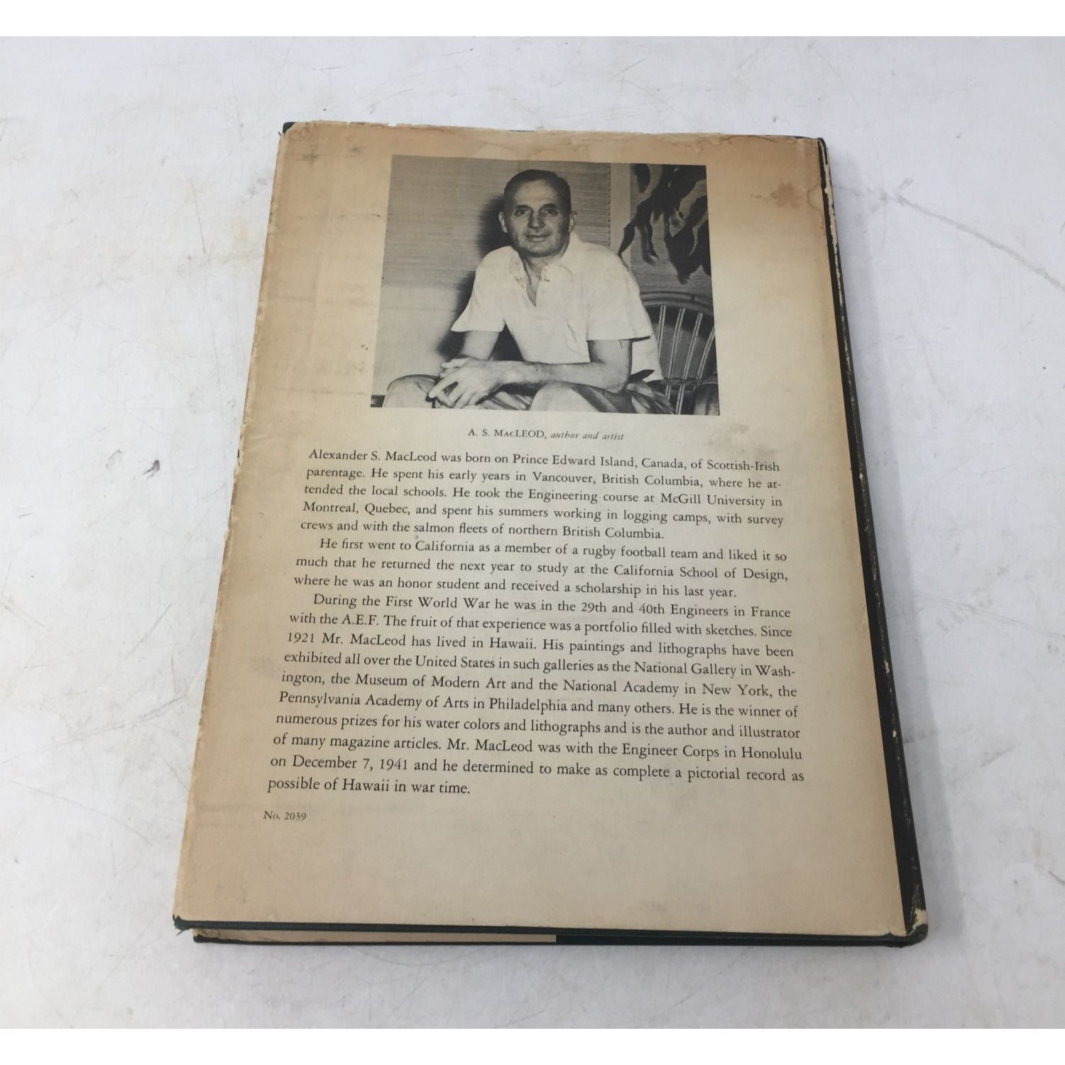 Vintage Hardcover Book titled The Spirit of Hawaii: Before and After Pearl Harbor unbranded  A+ Stuff Vintage Books