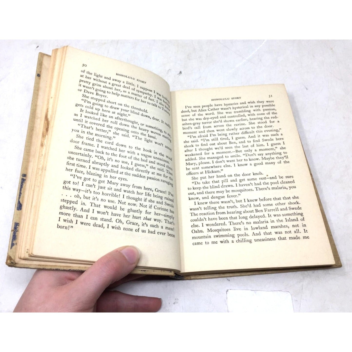 Antique Hardcover Copy of "Honolulu Story" by Leslie Ford unbranded  A+ Stuff