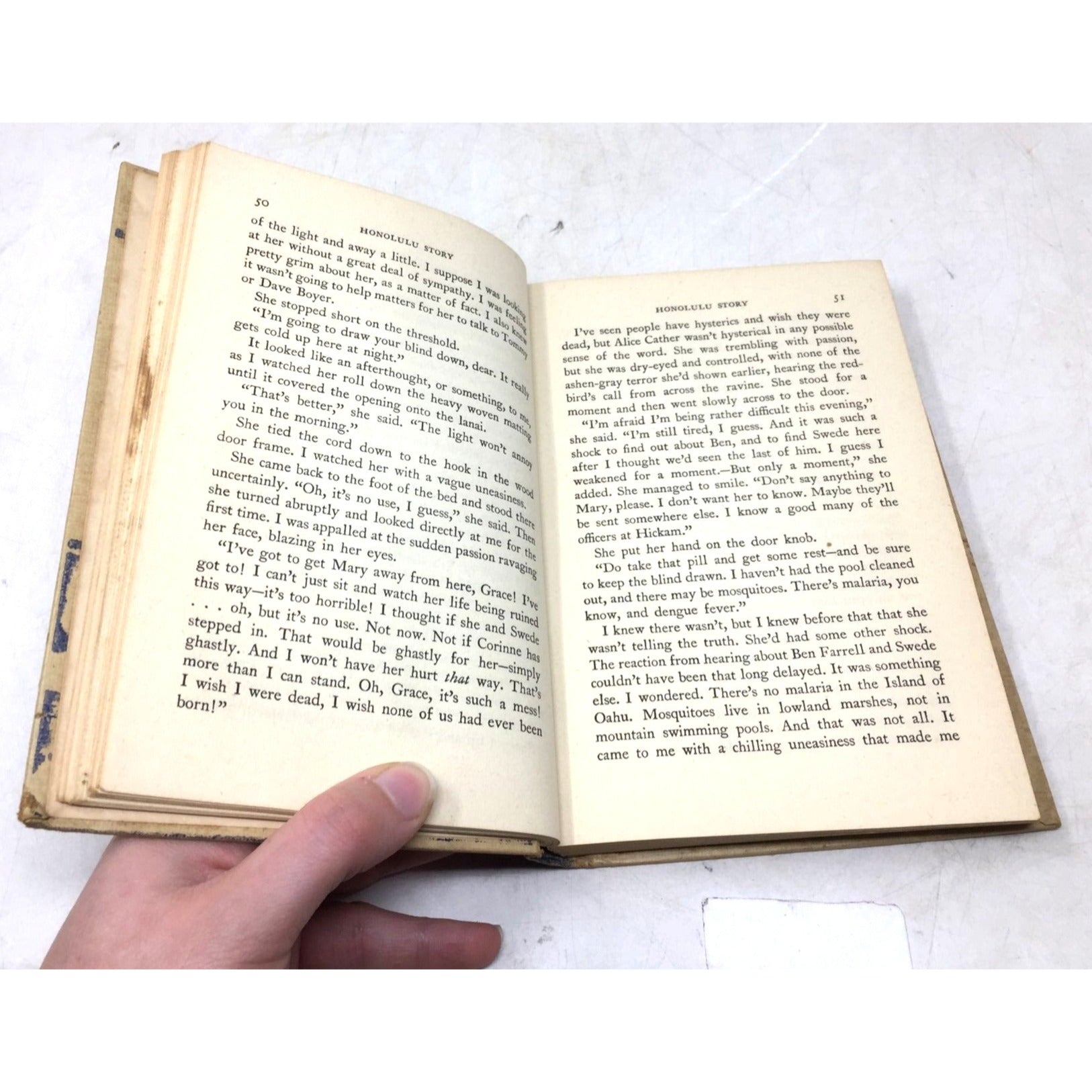 Antique Hardcover Copy of "Honolulu Story" by Leslie Ford unbranded  A+ Stuff