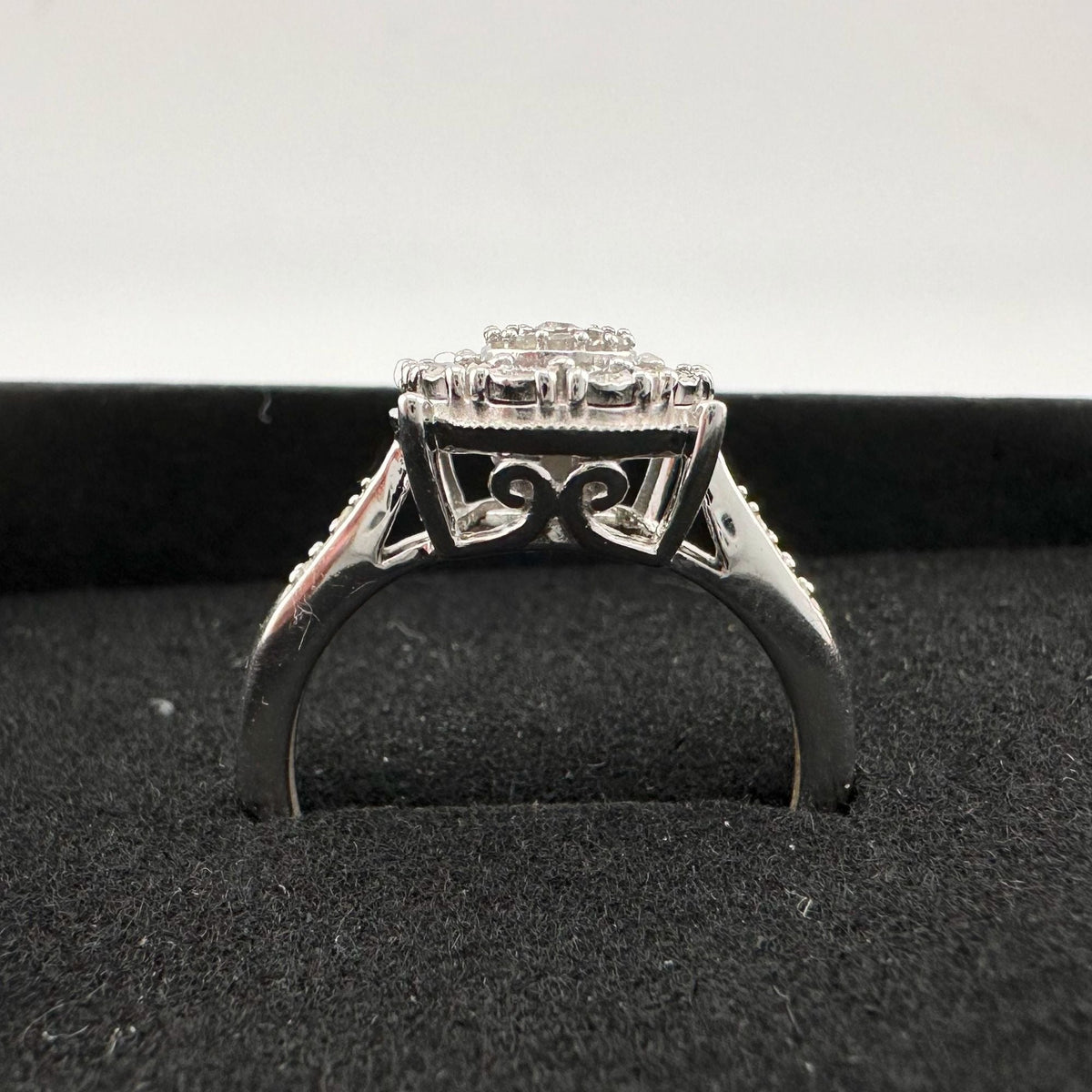 Beautiful Natural Diamond Halo Ring - Sterling Silver Illusion Setting  Size 7 --  A+ Stuff ring