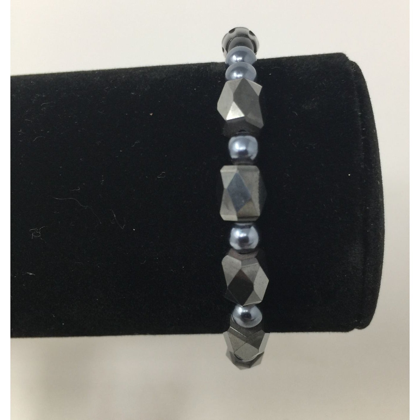 Women's Beaded Faceted Bracelet