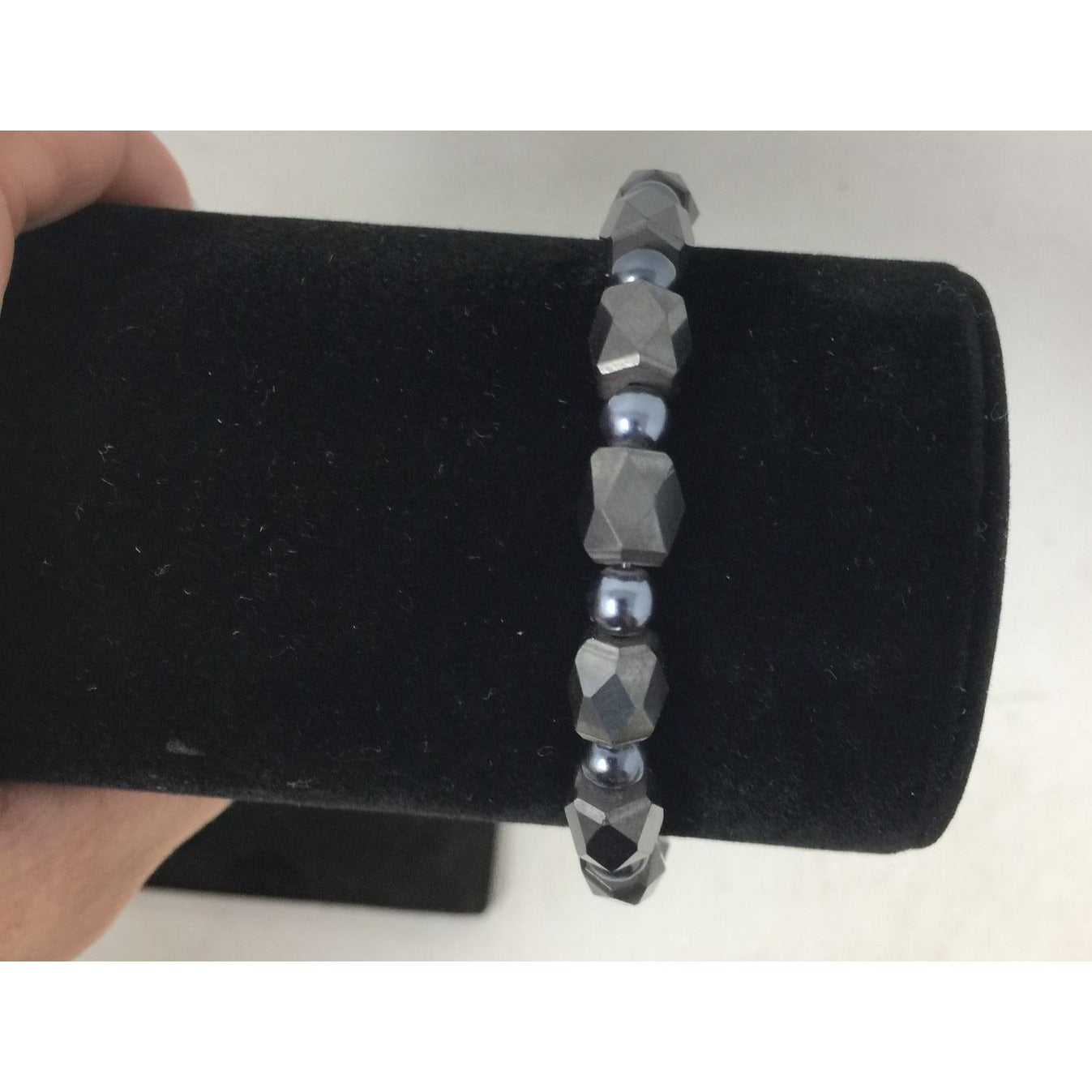 Women's Beaded Faceted Bracelet