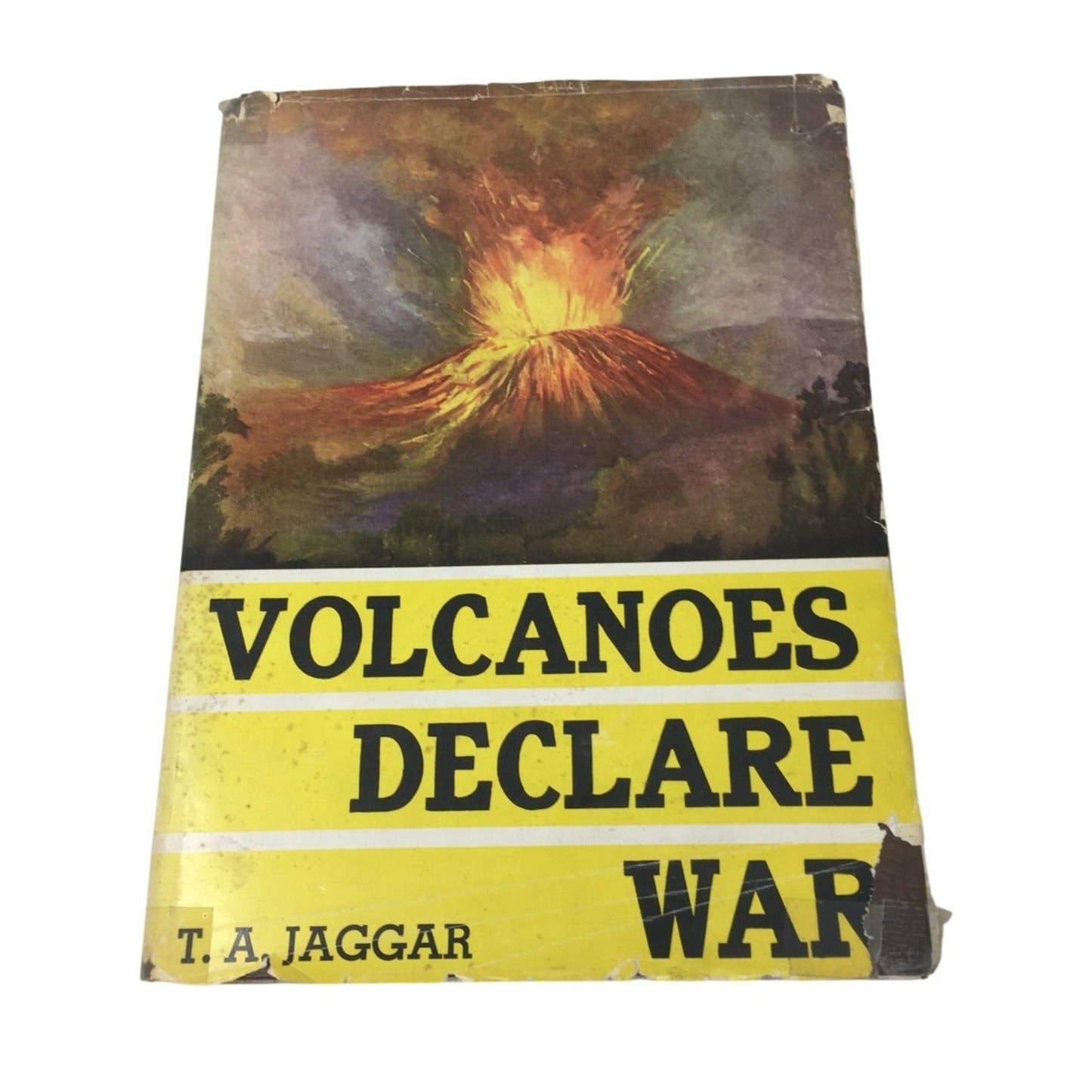 Vintage Hardcover Book Titled Volcanoes Declare War: Logistics and Strategy of Pacific Volcano Science by Thomas Augustus Jaggar. unbranded  A+ Stuff Vintage Books