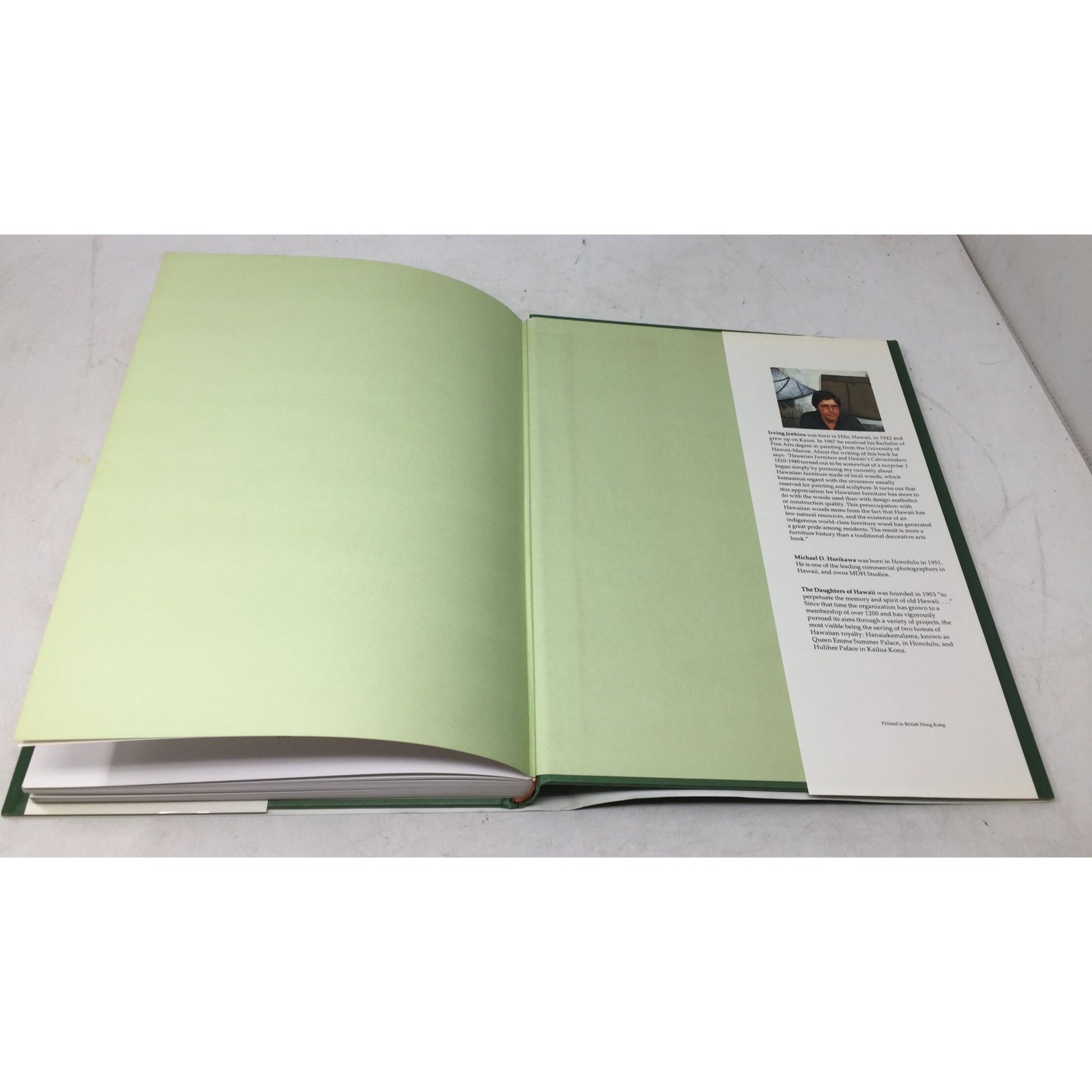 Hardcover Book Titled "Hawaiian Furniture and Hawaii's Cabinetmakers, 1820-1940" unbranded  A+ Stuff Books