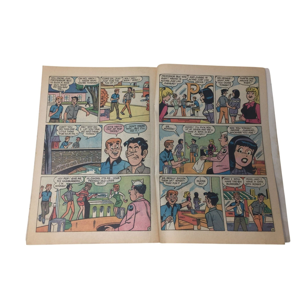 Everything's Archie #3 published by Archie Comics Archie Comics  A+ Stuff comic books