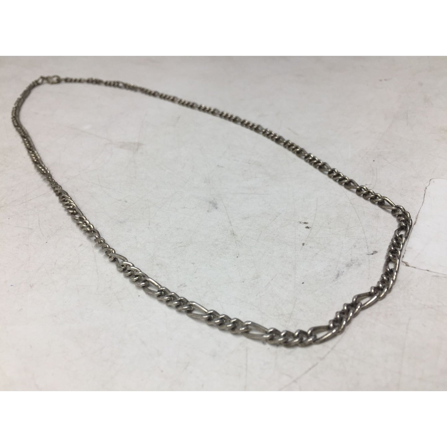 Unisex Silver Tone Chain Necklace with Clasp