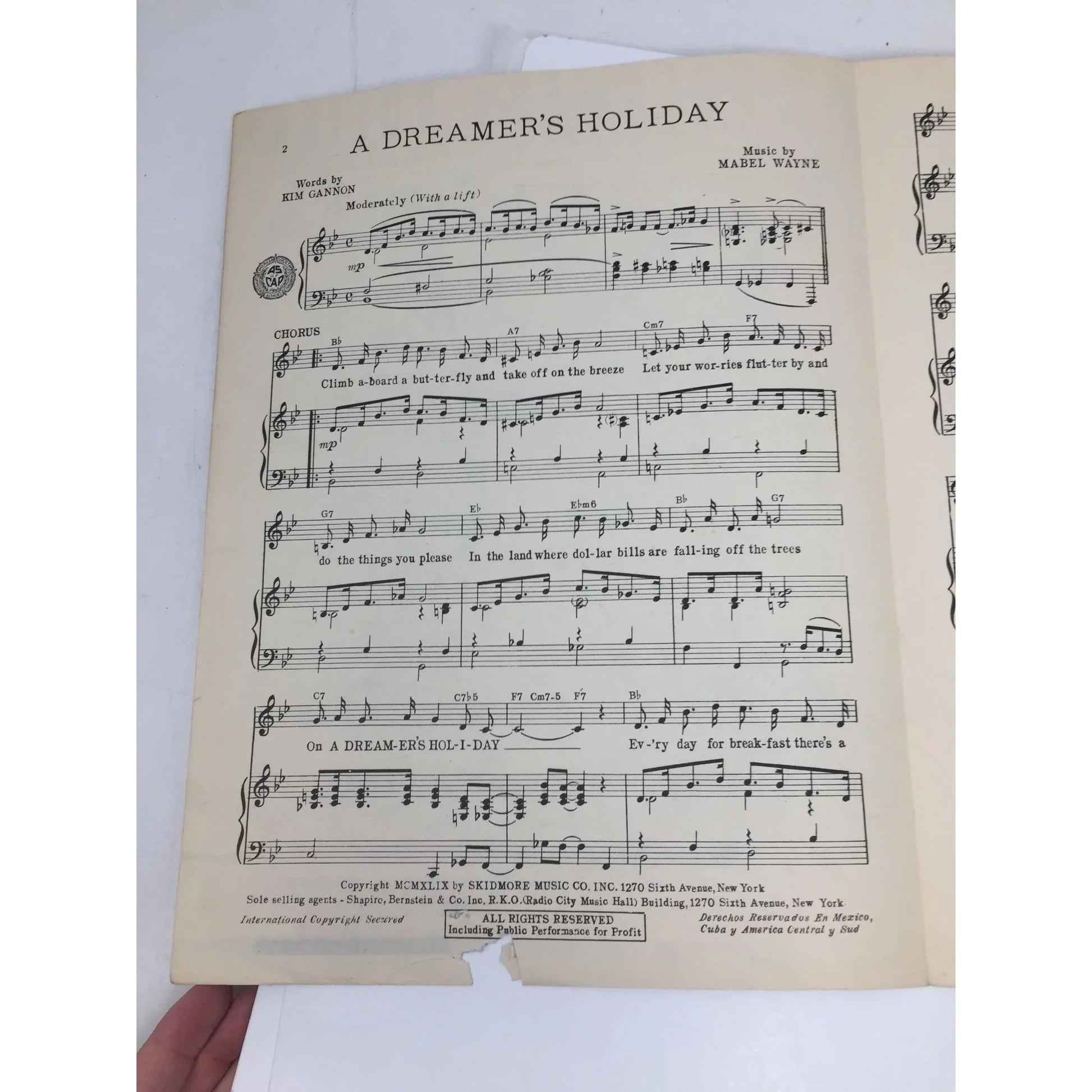 ''A DREAMER'S HOLIDAY'' VINTAGE SHEET MUSIC - A+ Stuff - SHEET MUSIC - A+ Stuff